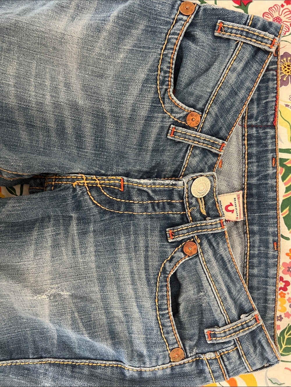 True Religion Women's Straight Leg Jeans in Distressed Blue - Picture 2 of 4